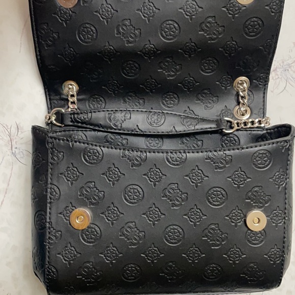 Guess Monogram Crossbody - Picture 4 of 5